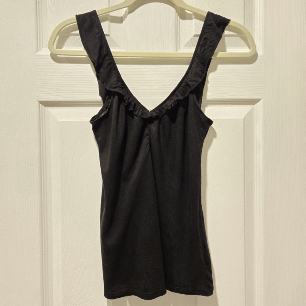 Vintage Womens Old Navy Flirty Feminine Black Ruffle Neckline Blouse Size XS Y2K